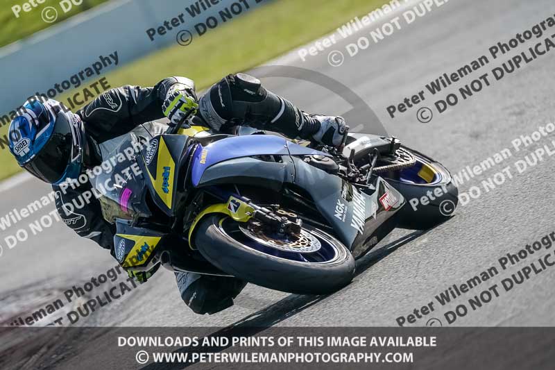 donington no limits trackday;donington park photographs;donington trackday photographs;no limits trackdays;peter wileman photography;trackday digital images;trackday photos